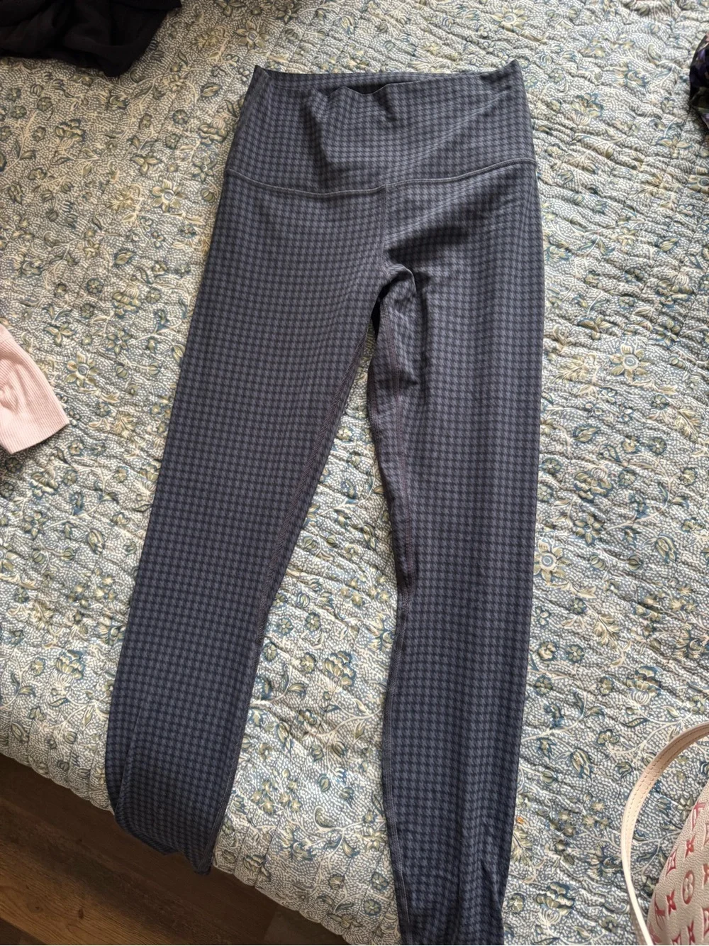lululemon athletica Black and Dark Gray Houndstooth Leggings